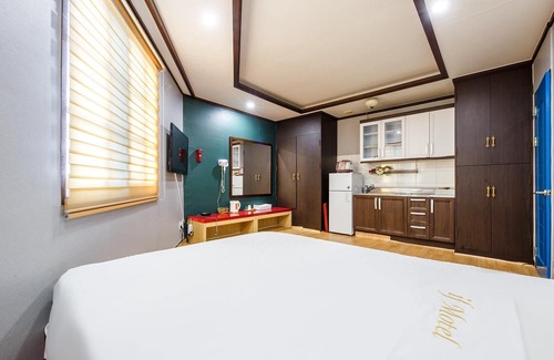 Boryeong Hotel | Boryeong IF