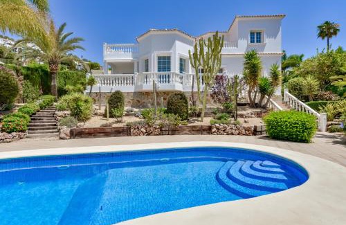 Benissa Coast Villa | Botánico - By Almarina Villas