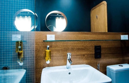 Bratislava Hotel | Botel Dunajský Pivovar