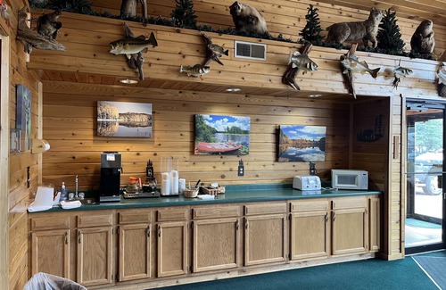 Boulder Junction Hotel | Boulder Bear Motor Lodge