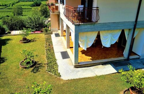San Pietro in Cariano Apartment | Boutique Apartment Home in Verona - Valpolicella - Big Terrace and Garden, Balcony and Garage - Hide in Hedonism