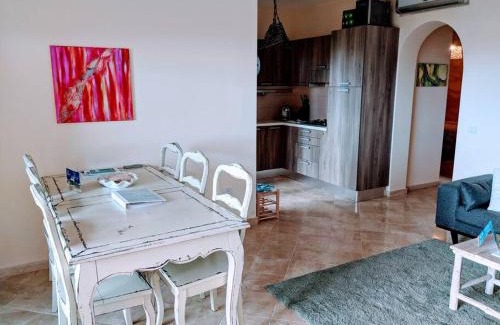 Porto Pozzo Apartment | Boutique Apartment no 24 with Sea View and large Pool