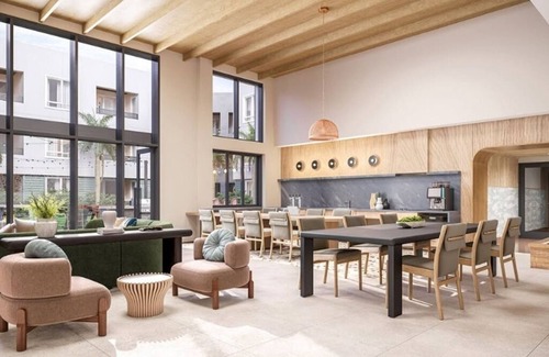Midway District Apartment | Bowen: Charming 1-BR in Delightful Point Loma, San Diego w/AC & Gym