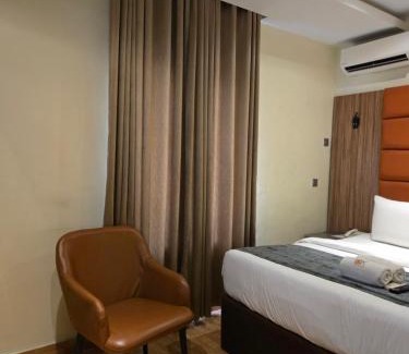 Lekki Phase 1 Apartment | Box residence hotel and apartment