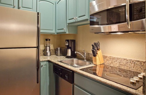 Boyne Falls Villa | Boyne Mountain Run Resort - sleeps 10 - 3BR, 3BA, 2 Kitchens!