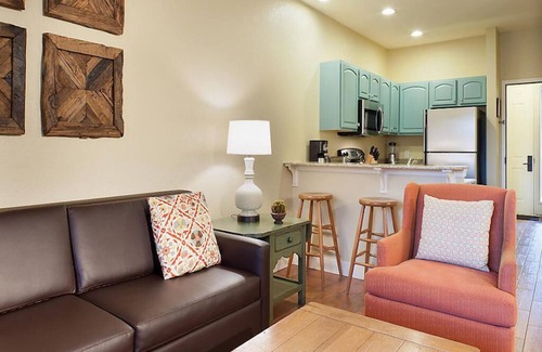 Boyne Falls Villa | Boyne Mountain Run Resort - sleeps 10 - 3BR, 3BA, 2 Kitchens!
