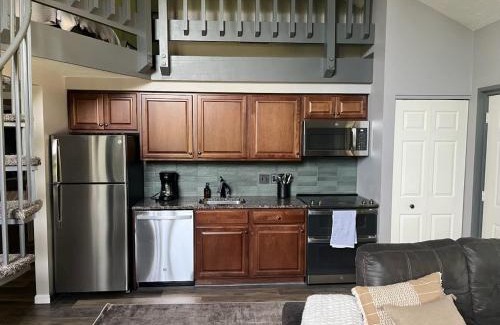 Boyne Falls House | Boyne Mountain Spacious Condo