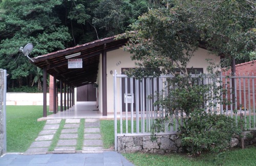 Pereque House | Guarujá /SP-casa cond. closed Pernambuco beach = next. Jequiti Hotel