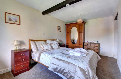 Harrop Fold Cottage | Bradley House