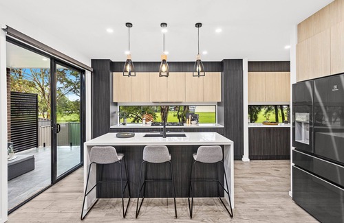 Fairy Meadow House | Brand New 5 B/R Luxury Beach House - Fairy Meadow