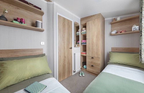 Cross Inn House | Brand new for 2022. A spacious, modern luxury caravan.
