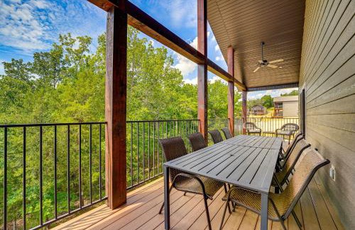 Indian Point House | Branson Cabin with Pool Access and Private Boat Slip!