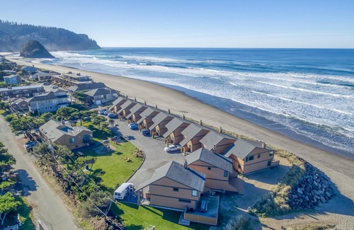 Neskowin House | Breakers Beach House #1