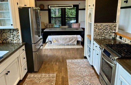 Nevada City House | Breathtaking View & Hot Tub Nevada City