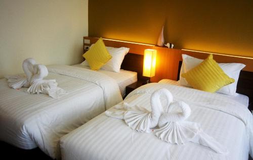 Patong Hotel | Breezotel - SHA Certified