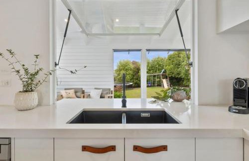 Torquay House | Breezy Beach Vibes 350m to the Ocean