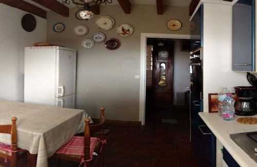 Plougrescant House | Breton house in large garden, close to the sea.