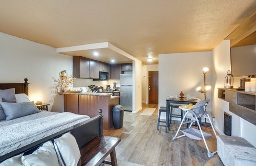 Brian Head Apartment | Brian Head Studio Condo w/Balcony + Mountain View