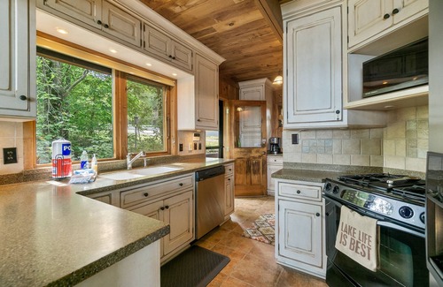 Smithville Cabin | Bridge View Center Hill Lake