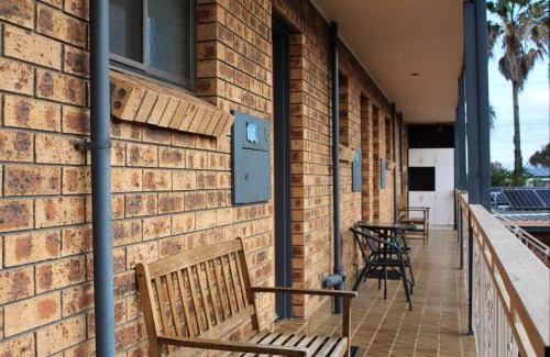Gorokan Hotel | Bridge View Motel