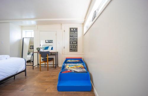 Southeast Yonkers Apartment | Bright 3bed basement with backyard & free parking