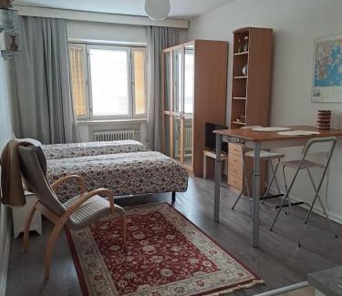 Alppiharju Apartment | Bright and spacious studio in the vibrant city center