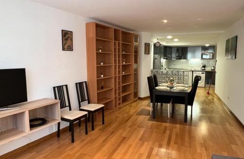 El Guinardo Apartment | Bright apartment in Maragall