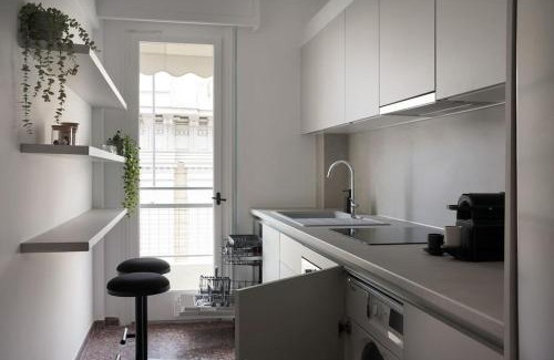 Mousio Apartment | Bright Apt-Archeological Museum