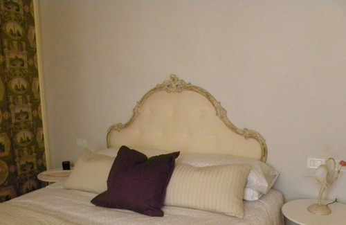 Cortona Old Town Apartment | Bright, Bright, Spacious, 1 Bedroom Apartment in the Heart of Tuscany