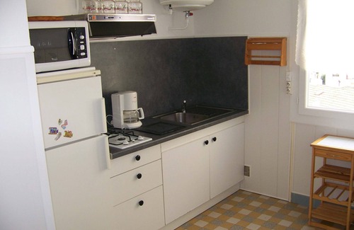 La Madeleine Apartment | Bright F1 40 M² South 5 min from the Beach on Feet WEB SHEETS