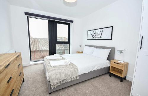 Vauxhall Apartment | Bright & Spacious 2 Bed Apartment in Liverpool