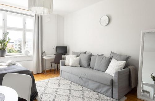 Kallio Apartment | Bright studio in the heart of Kallio