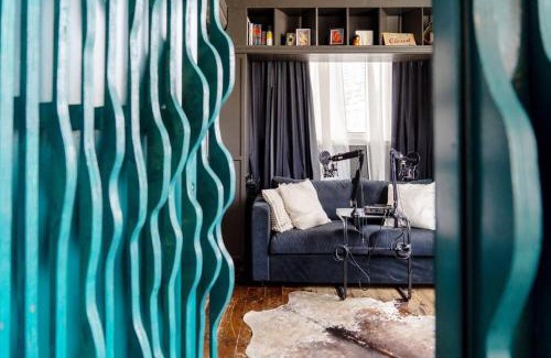 Tel Aviv Apartment | Bright & Unique 3BR Home in Tel Aviv
