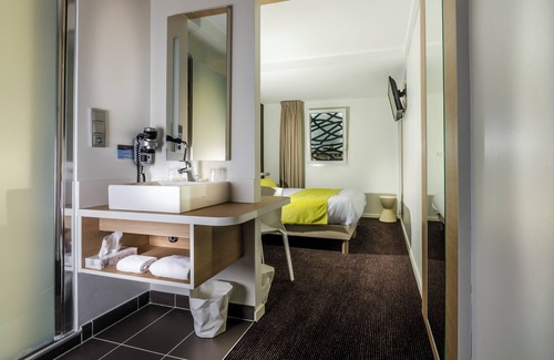 Ergue-Gaberic Hotel | Brit Hotel Le Kerodet