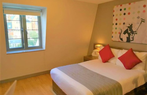 Montpelier Hotel | Britannia Study Hotel