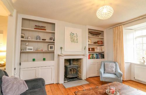 West Bay House | Brock Cottage