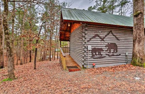 Broken Bow House | Broken Bow Log Cabin with Fire Pit, Pond, and Deck!