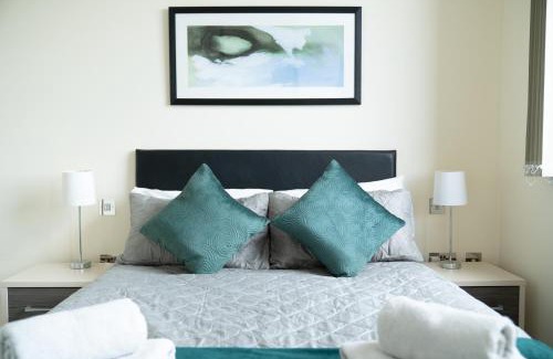 London Borough of Bromley Apartment | Bromley Station