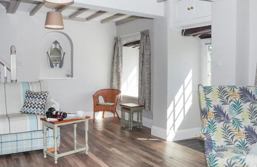 Criccieth House | Brook Cottage
