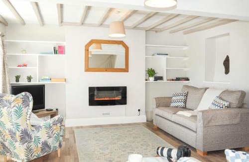 Criccieth House | Brook Cottage