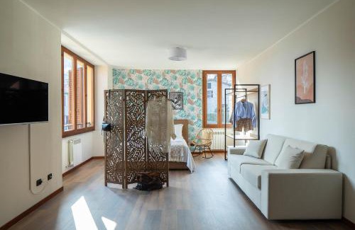 Acquaseria Apartment | Brother’s como lake suite