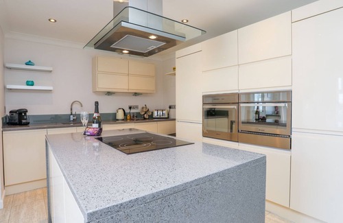 Moelfre Cottage | Bryntirion