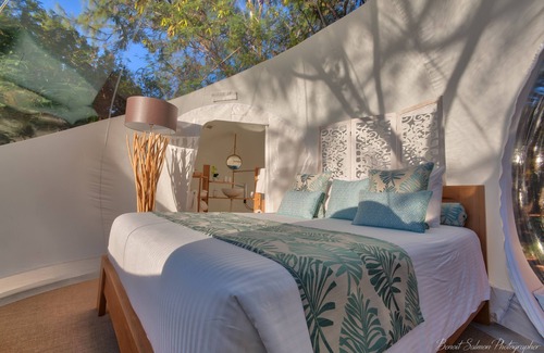 Trou d'Eau Douce Cabin | Bubble Lodge Ile aux Cerfs
