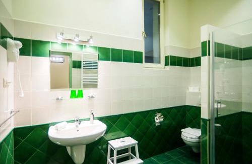 Palace District House | Budapest Rooms Bed and Breakfast