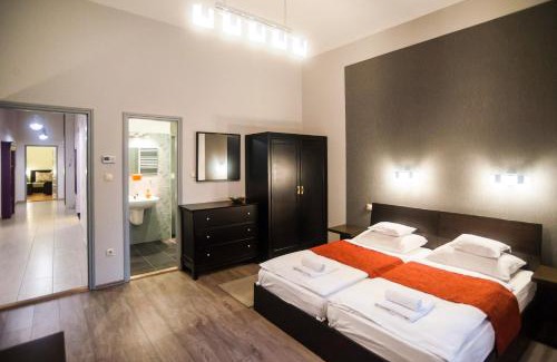 Palace District House | Budapest Rooms Bed and Breakfast