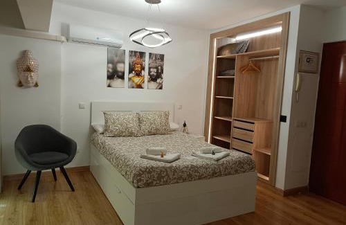 Lagunillas Apartment | Buddha Smart estudio centro histórico de Málaga