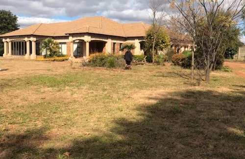 Kempton Park Bed & Breakfast | BudiasGuest B&B