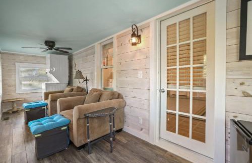 Chincoteague House | Bue Crab Bungalow - Charming in-town cottage!