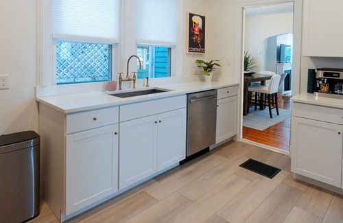 Allentown Apartment | Buffalo Nest - 2BR/WiFi/Full Kitchen/Grill/Patio