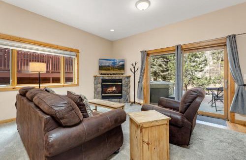 Fall River Estates Apartment | Bugle Pointe A13 by Estes Park Condos